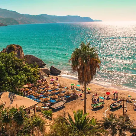 Cheng By Interhome * Nerja