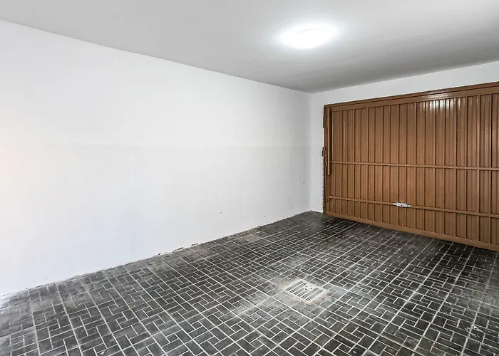 Cheng By Interhome Nerja