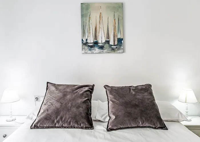 Cheng By Interhome * Nerja