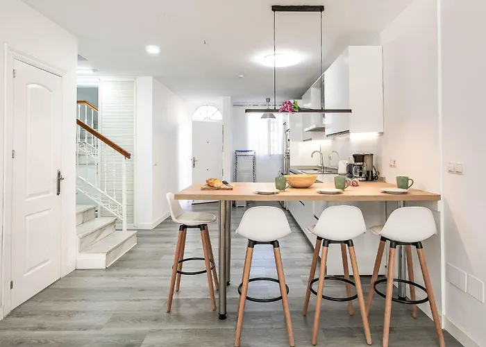 Cheng By Interhome * Nerja