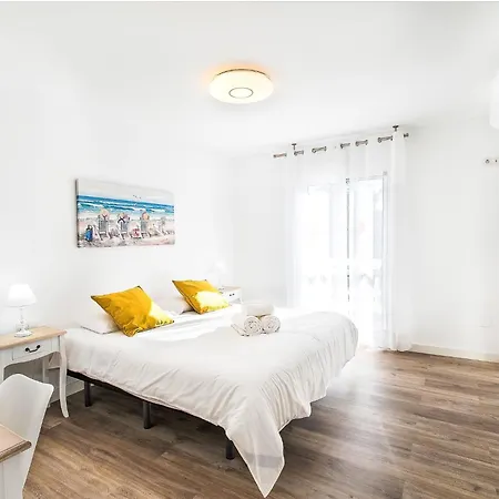 Cheng By Interhome * Nerja