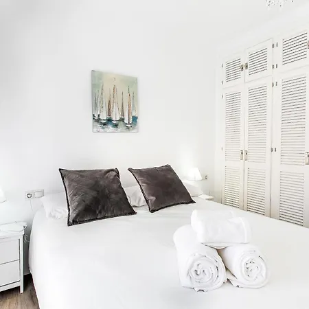 Cheng By Interhome